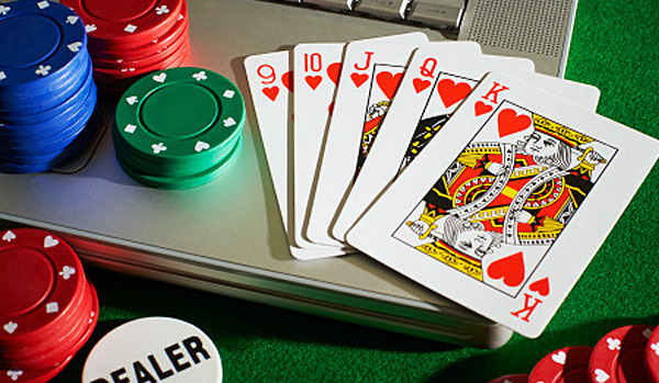 Memanggil Tombol Angkat atau Dorong Dengan QQ Poker